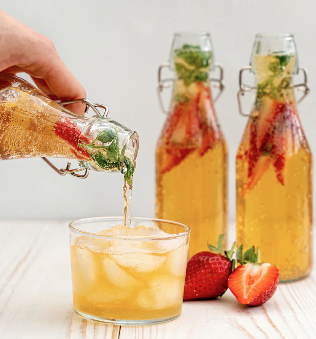 Kombucha: The Fermented Tea Revolution for a Healthier Lifestyle